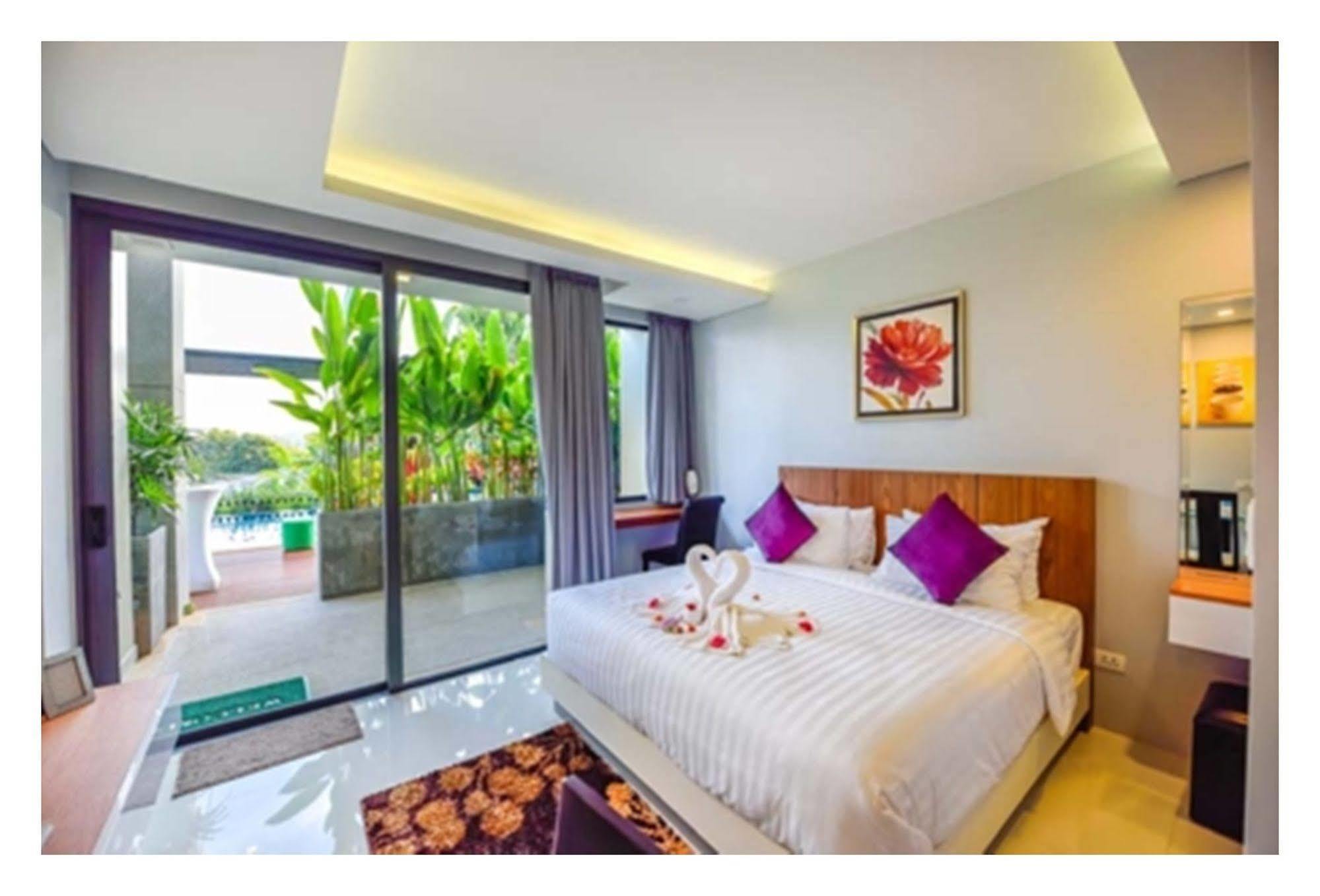 The Bedroom Nai Harn Beach Exterior photo